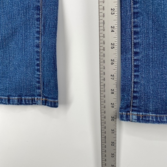 Bestow Jeans Women's Size 14P Front Rear Pockets Denim Blue Belt Loops - Picture 6 of 13